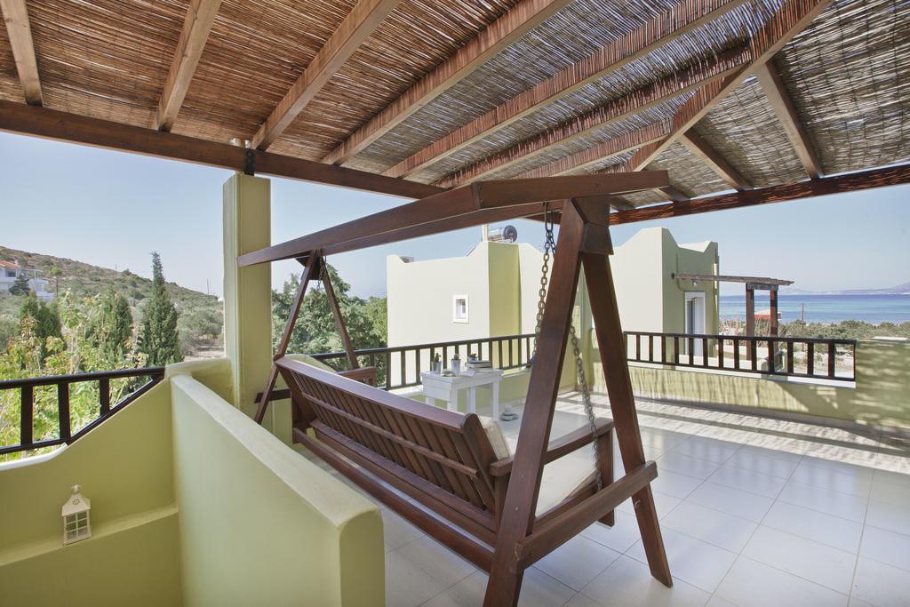 Psaromatis Hotel Elafonissos Exterior foto
