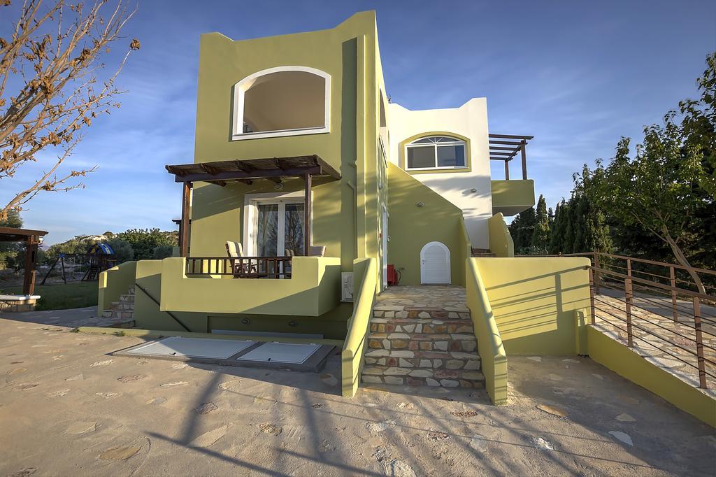 Psaromatis Hotel Elafonissos Exterior foto